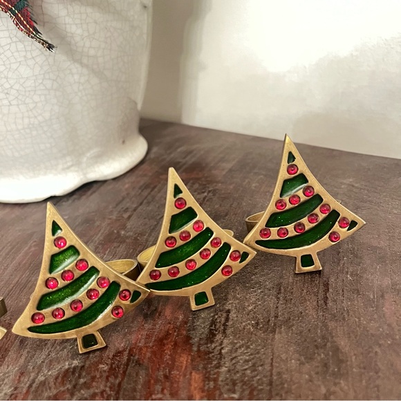 Vintage Christmas Tree Napkin Rings - Picture 2 of 4